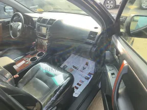 Toyota Highlander Limited 2012 Black