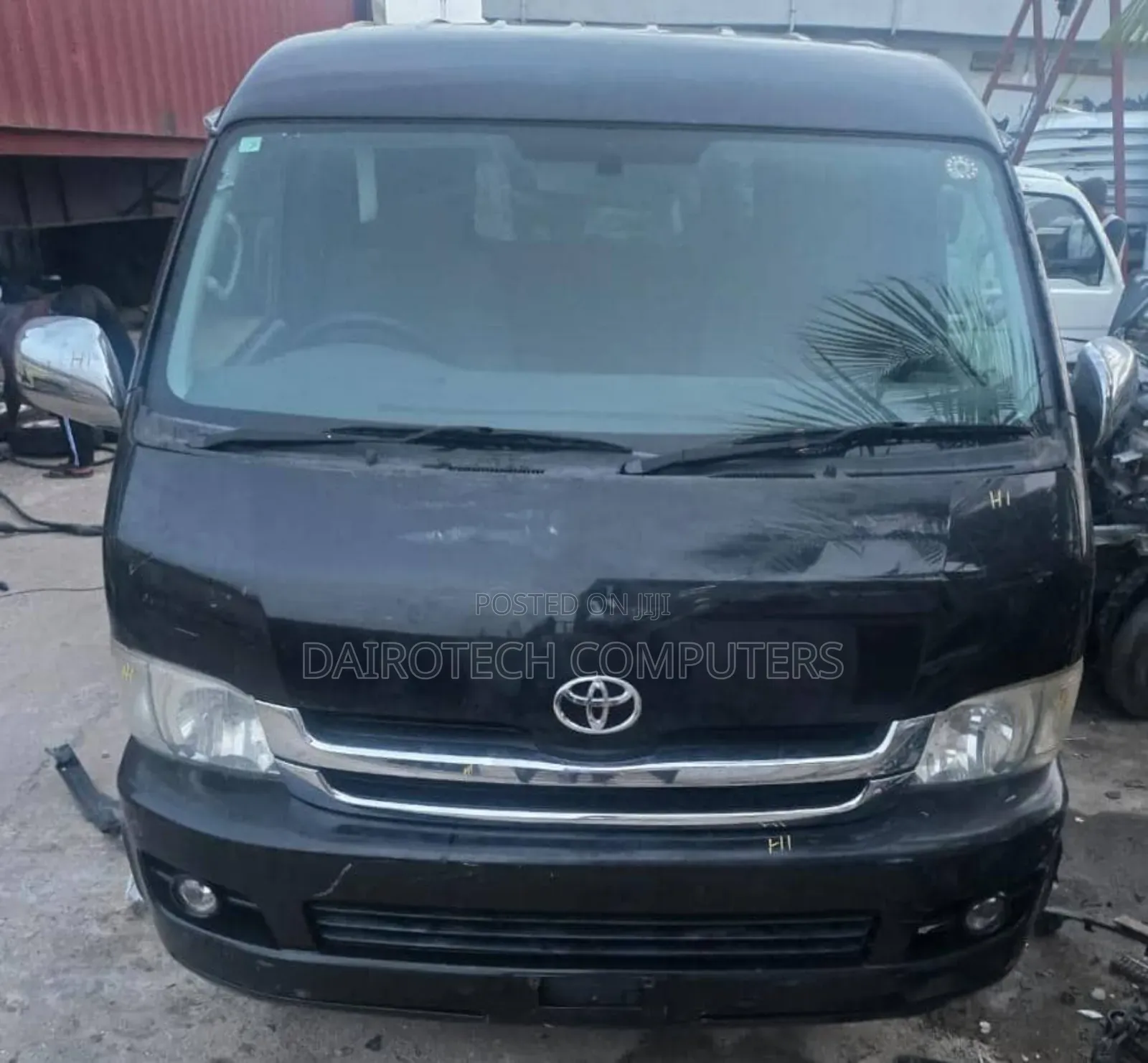 Toyota HiAce 2009 Black