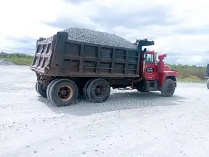 Premium Granite Chippings Supply – Fast Delivery, Best Quality