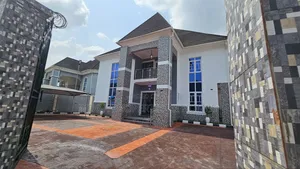 4bdrm Duplex in Royal Neighbourhood, Owerri for sale