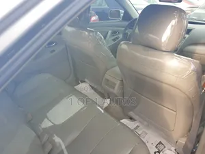Toyota Camry LE V6 4dr Sedan (3.5L 6cyl 6AM) 2009 Silver