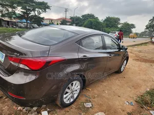 Hyundai Elantra 2013 Brown
