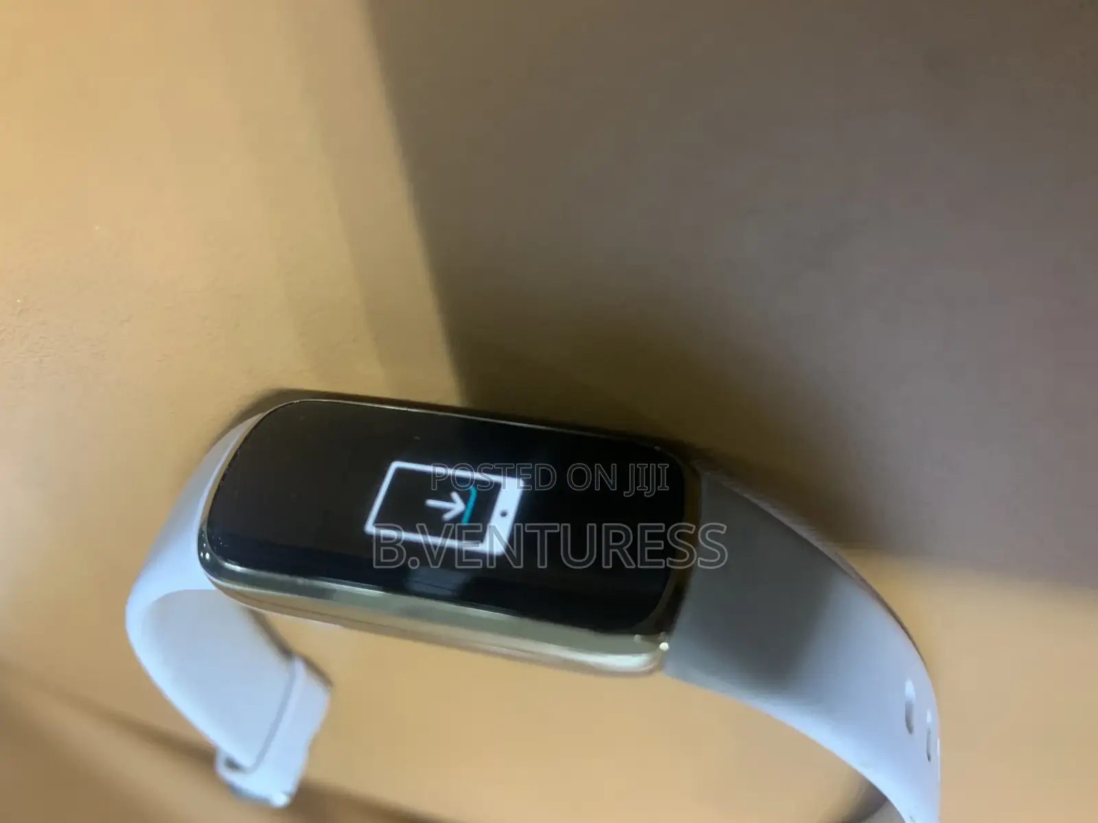 Fitbit Charge 5