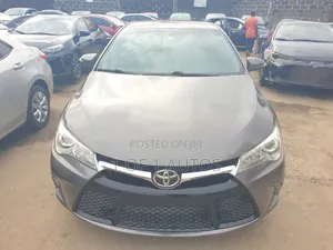 Toyota Camry LE 4dr Sedan (2.5L 4cyl 6A) 2015 Gray