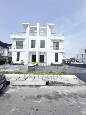 5bdrm Duplex in Cowrie Creek, Ikate for sale