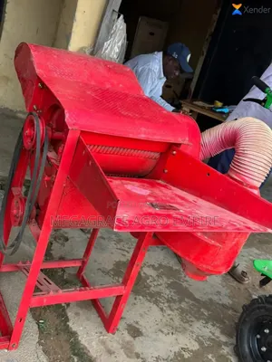 Rice Thresher