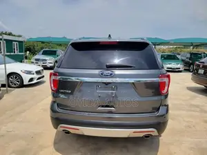 Ford Explorer 2016 Silver