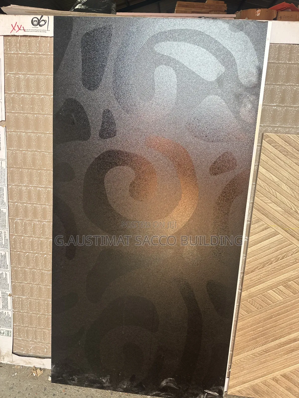 This Is 60x120 Black, Spanish