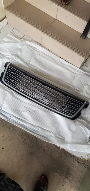 Rangerover Velar 2024 Front Grille