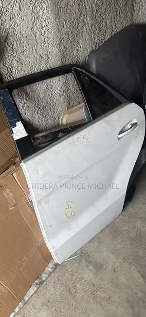 Complete Doors for Gle350 Front Left Door and Back Door 2016/2018 Mode
