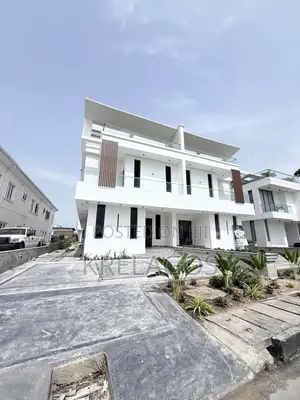 5bdrm Duplex in Cowrie Creek, Ikate for sale