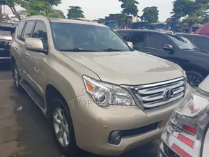 Lexus GX 460 Premium 2012 Gold