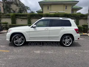 Mercedes-Benz GLK-Class 350 4MATIC 2012 White