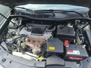 Toyota Camry LE 4dr Sedan (2.5L 4cyl 6A) 2012 Green