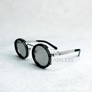 Quantum Uv400 Polarised Adjustable Tint Polarized Sunglasses