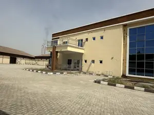 600 SQM Office Space at Idu Industrial