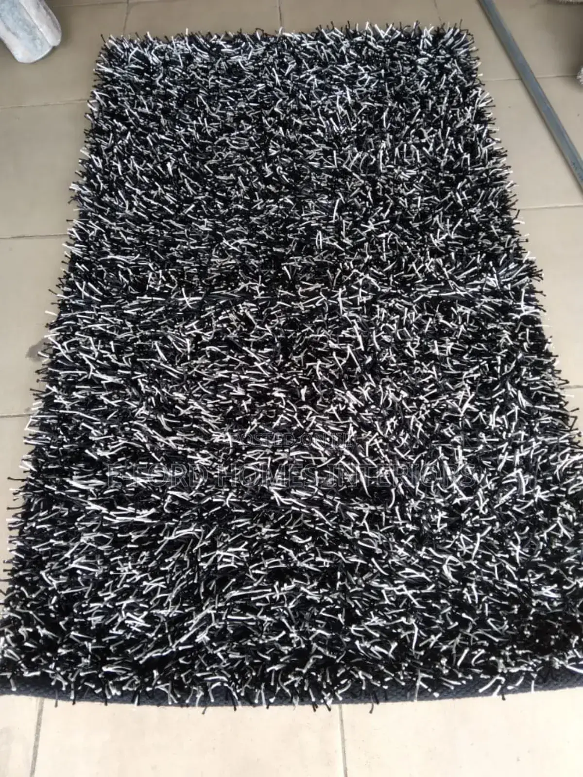 Centre Rugs