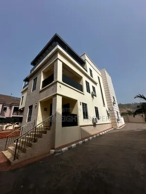 5bdrm House in Diplomatic Zone, Katampe Extension for sale