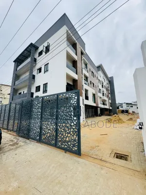 2bdrm Apartment in In An Estate, Ikeja GRA for sale