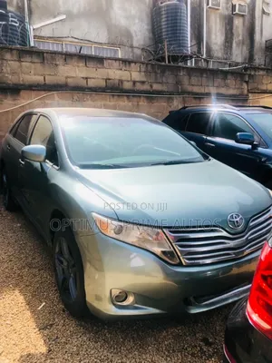 Toyota Venza AWD 2010 Green