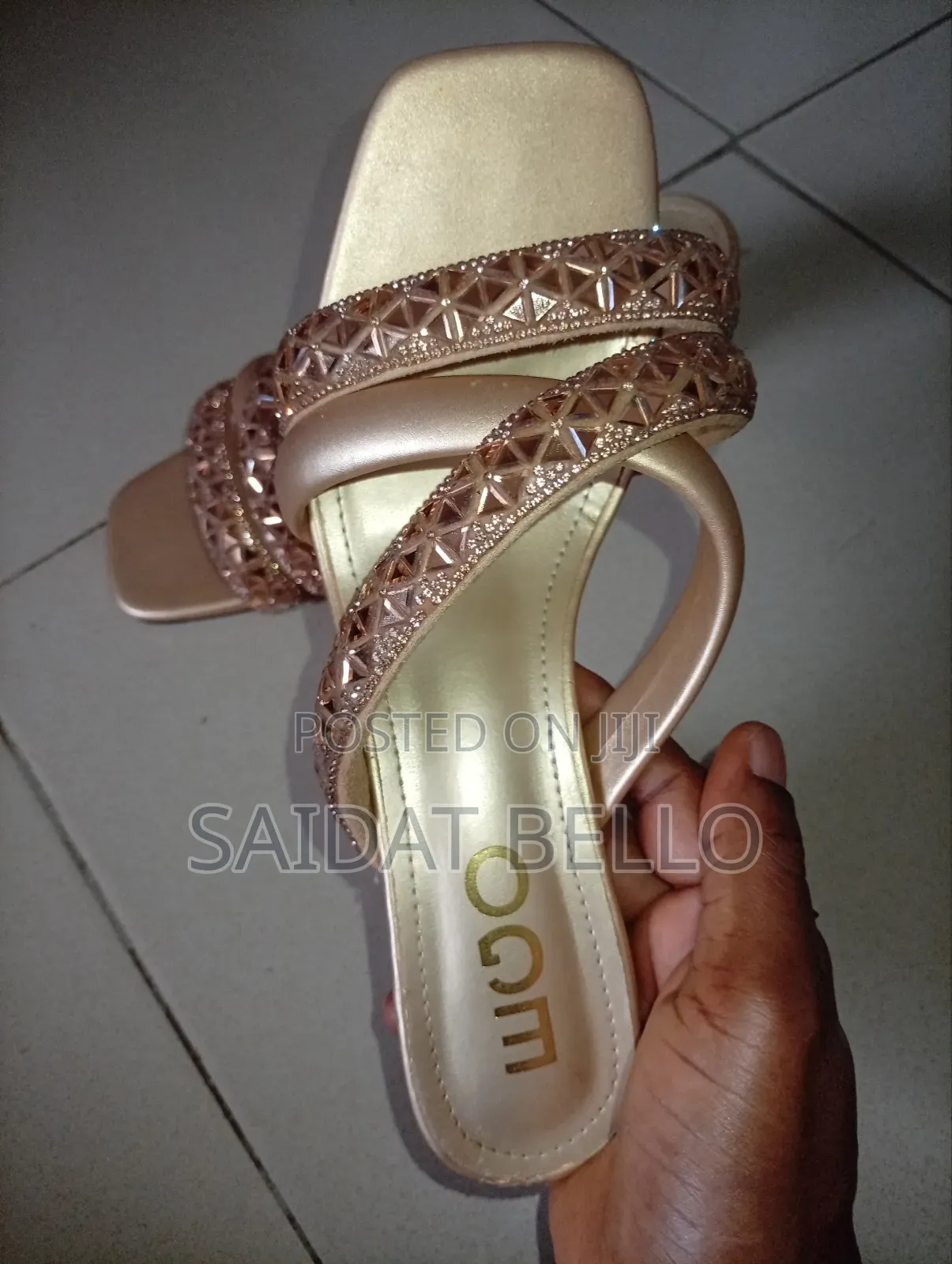 Medium Heel Shoe