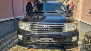 Toyota Land Cruiser 4.6 V8 GX-R 2015 Black