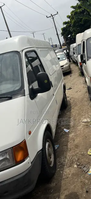 Ford Transit 1984 White