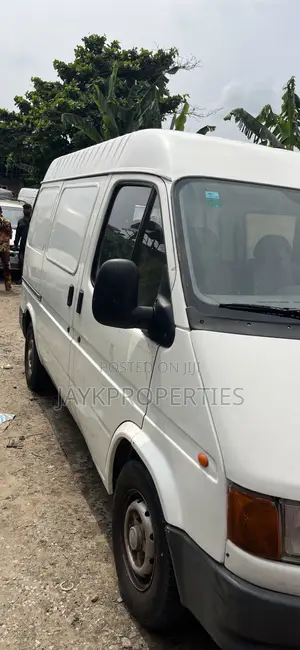 Ford Transit 1984 White