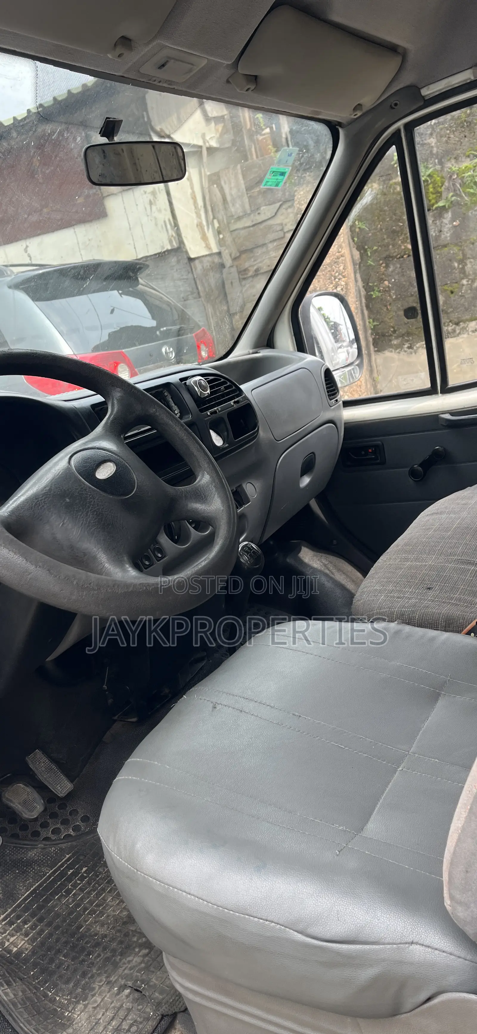 Ford Transit 1984 White