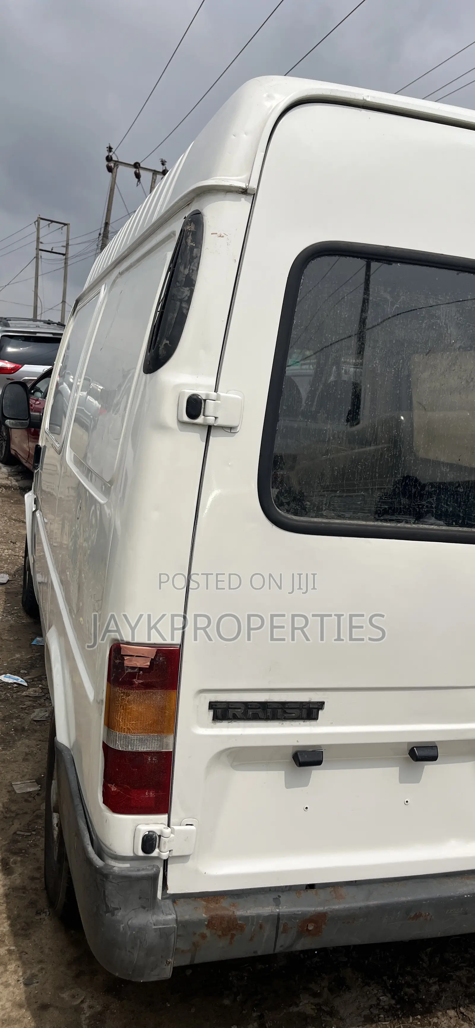 Ford Transit 1984 White