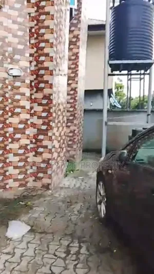 4bdrm Duplex in Eleparanwo, Port-Harcourt for rent