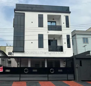 2bdrm Apartment in Lekki Phase 1 for sale