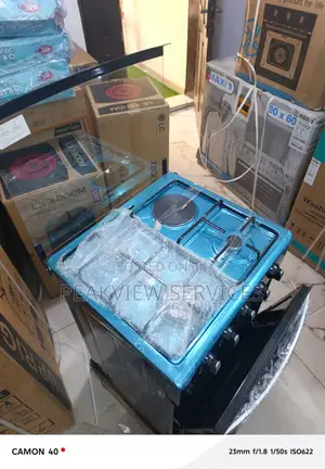 60×60 Aeon Kitchen Cooker, Multi Burner Surface