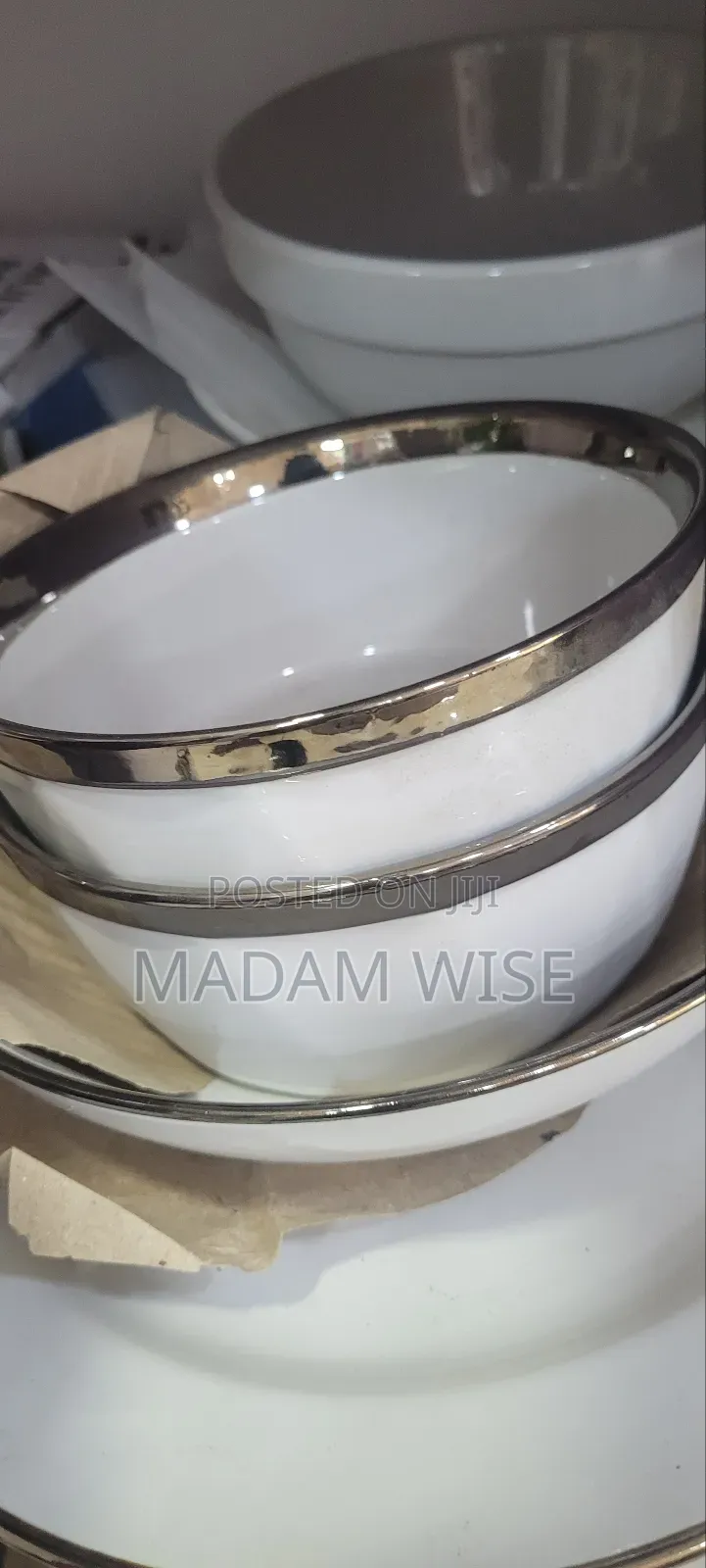 Dinnerware , Dishwasher , and Microwave Safe , 4 Dinner Plate .