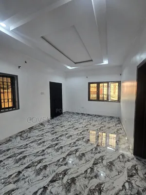 3bdrm Block of Flats in Lekki Phase 1 for rent
