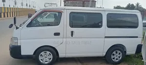 Nissan Caravan (Urvan) 2006 White