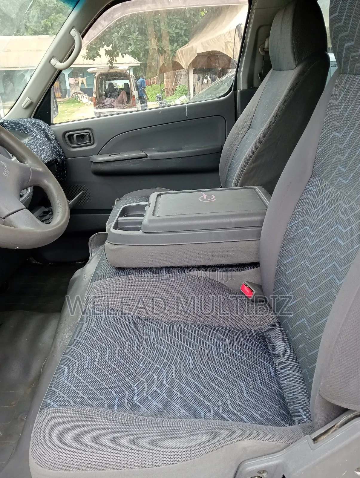 Nissan Caravan (Urvan) 2006 White
