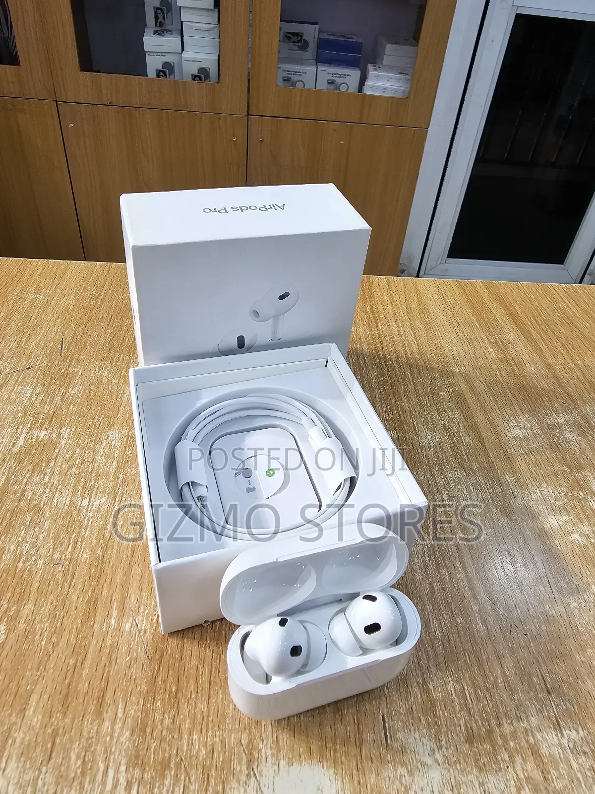 Open Box Airpods Pro 2 Usb C