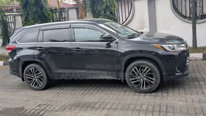 Toyota Highlander 2018 Black