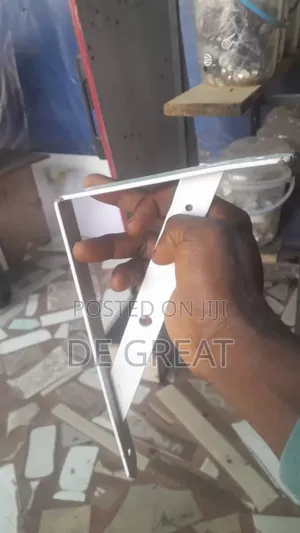 Adjustable Bracket