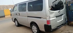 Nissan Caravan (Urvan) 2007 Silver