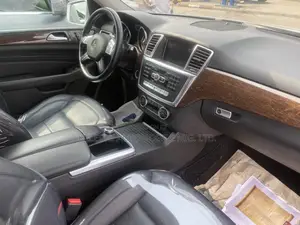 Mercedes-Benz M Class ML 350 4Matic 2012 Gray