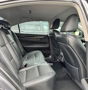 Lexus ES 2016 Gray