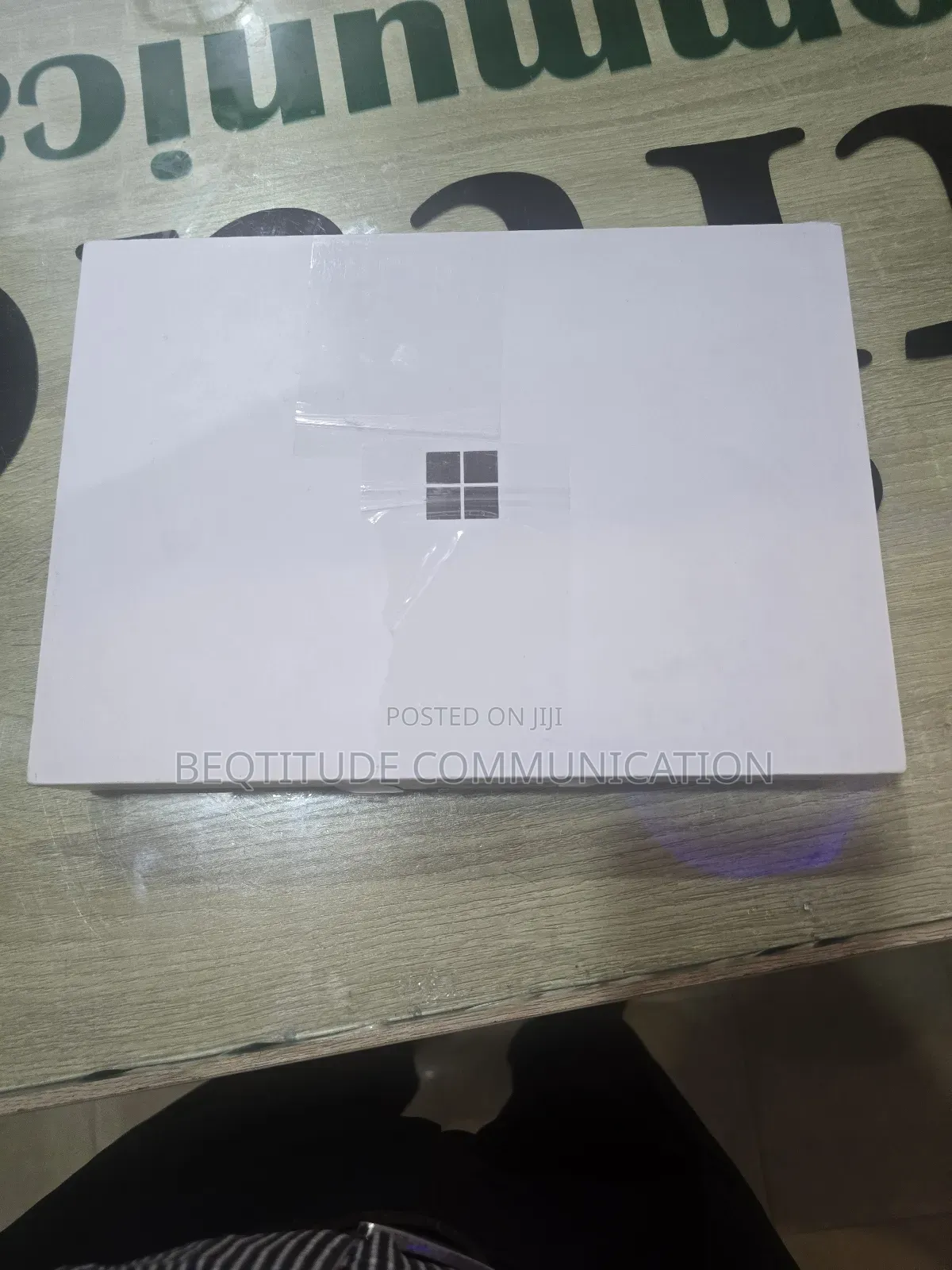New Microsoft Surface Pro 16GB Qualcomm Snapdragon X Plus SSD 512GB