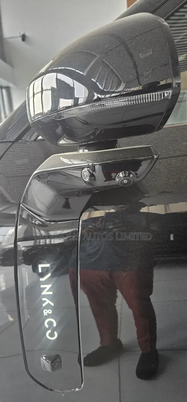 New Lynk & Co 900 2025 Black