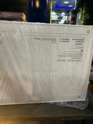 New Laptop Apple Macbook Pro 2025 M5 14-Inch 16GB Apple M5 SSD 512GB