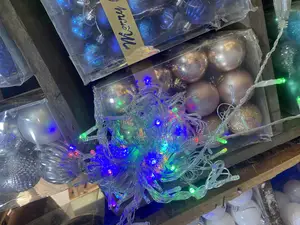 Christmas Lights by 200 Bulbs