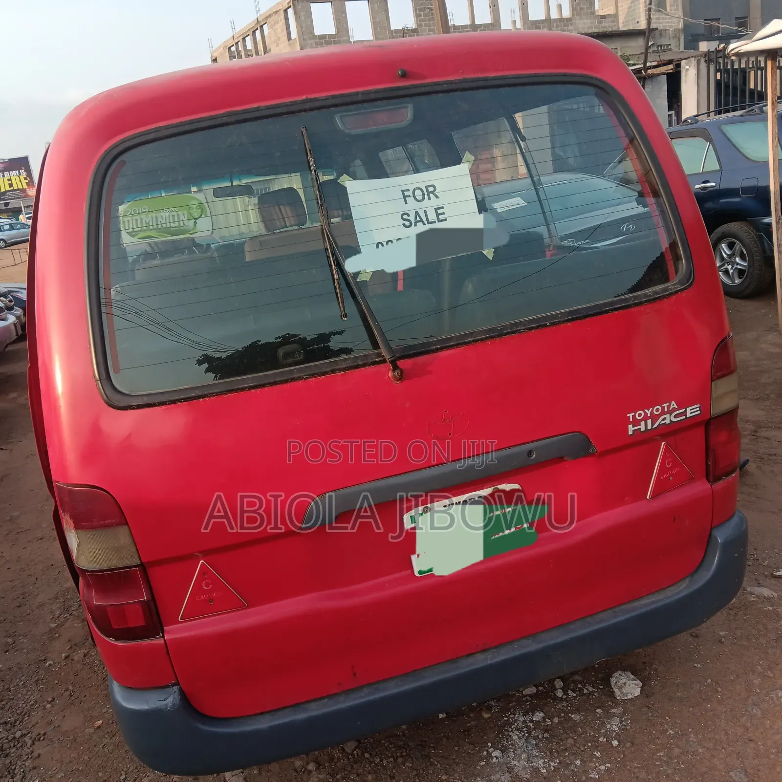 Toyota HiAce 2006 Red