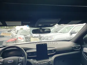 Ford Explorer 2020 Silver