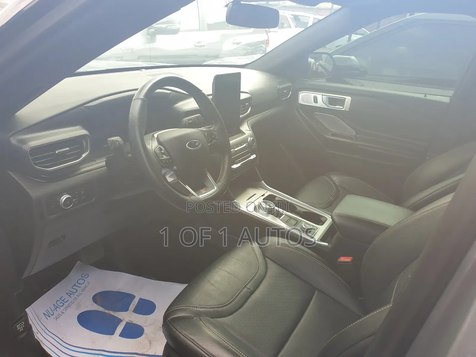 Ford Explorer 2020 Silver